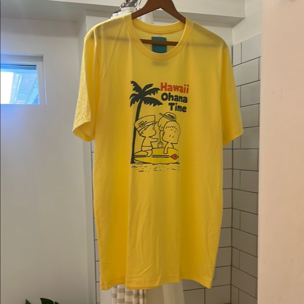 Yellow Hawaii Ohana (Family) Time T-Shirt Men’s/Women’s Size L💛 🆕 NWT
